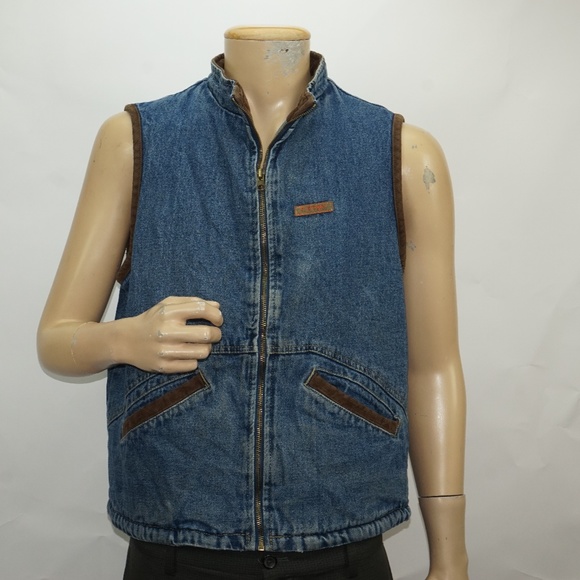 wrangler hero vest